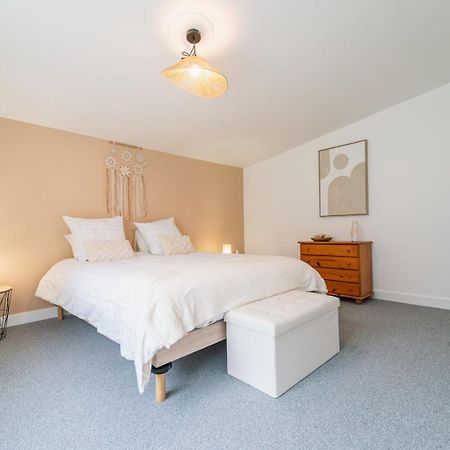 Le Gue Sourdeau: 150M² 5 Min From Futuroscope Leilighet Chasseneuil-du-Poitou Eksteriør bilde