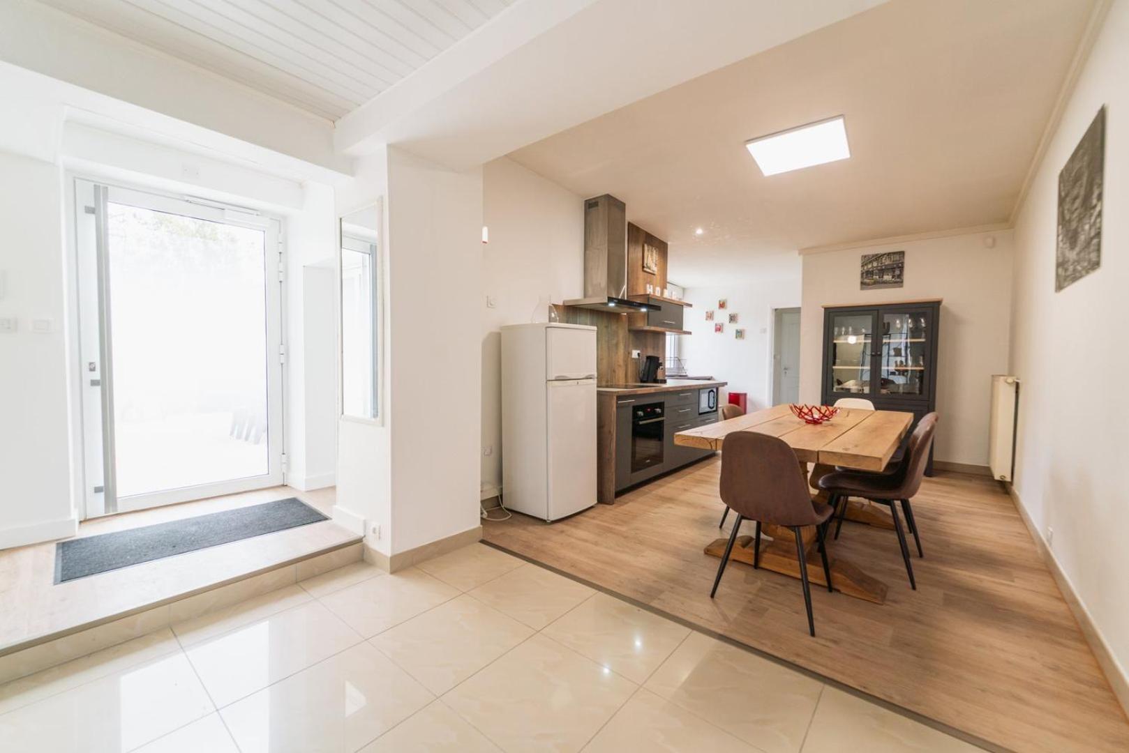 Le Gue Sourdeau: 150M² 5 Min From Futuroscope Leilighet Chasseneuil-du-Poitou Eksteriør bilde