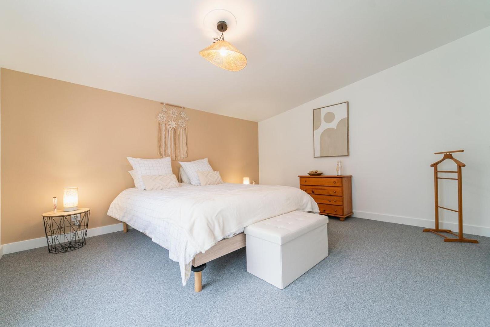 Le Gue Sourdeau: 150M² 5 Min From Futuroscope Leilighet Chasseneuil-du-Poitou Eksteriør bilde